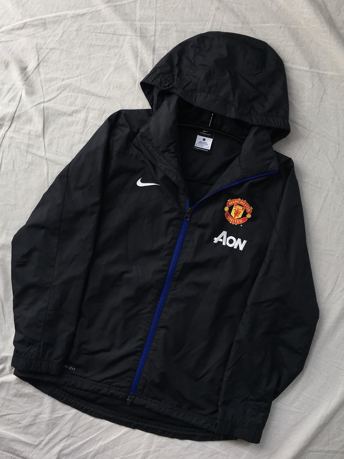 나이키 맨체스터 유나이티드 바람막이 상품이미지3