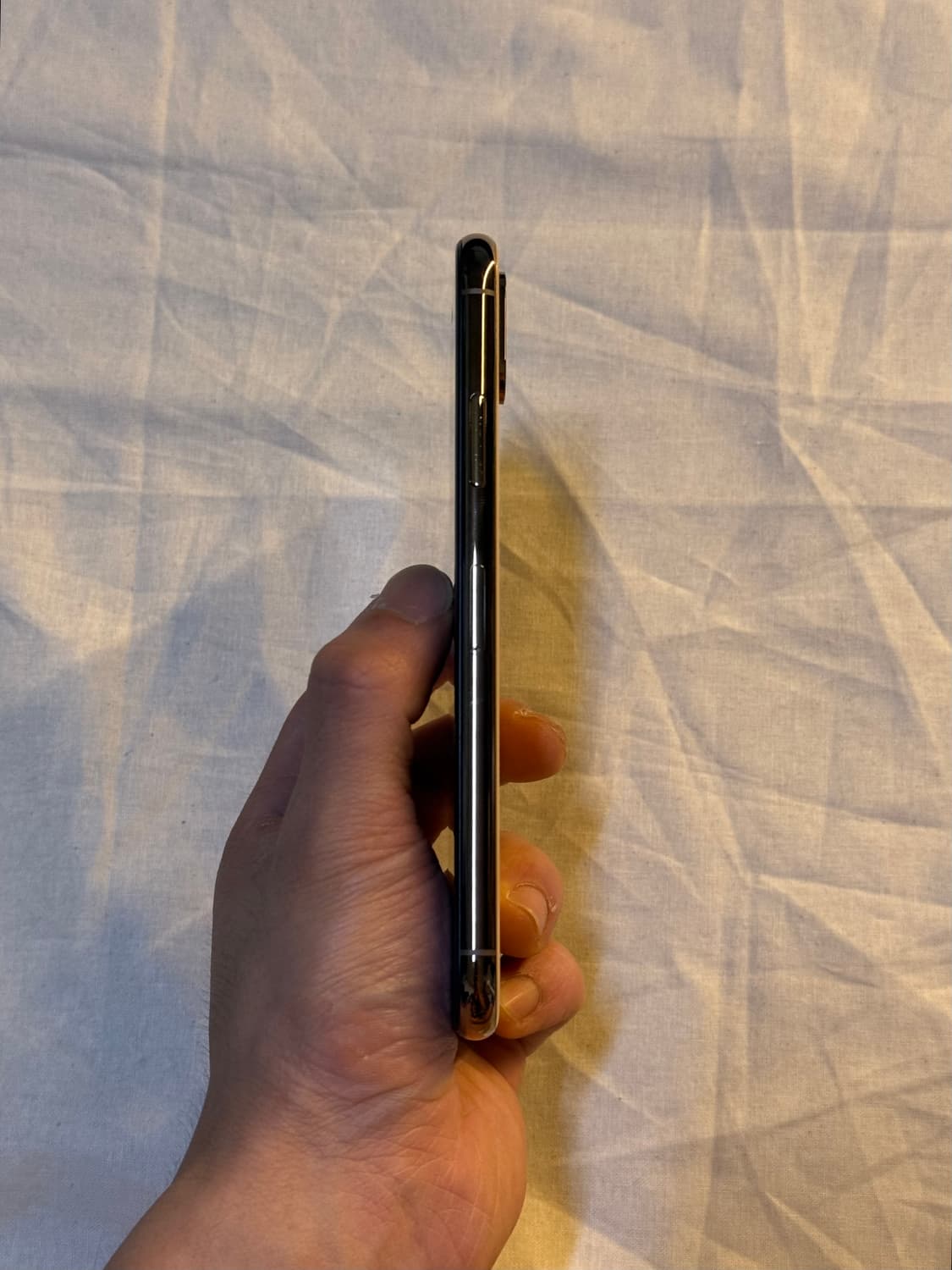 아이폰 xs 골드 256GB 상품이미지3