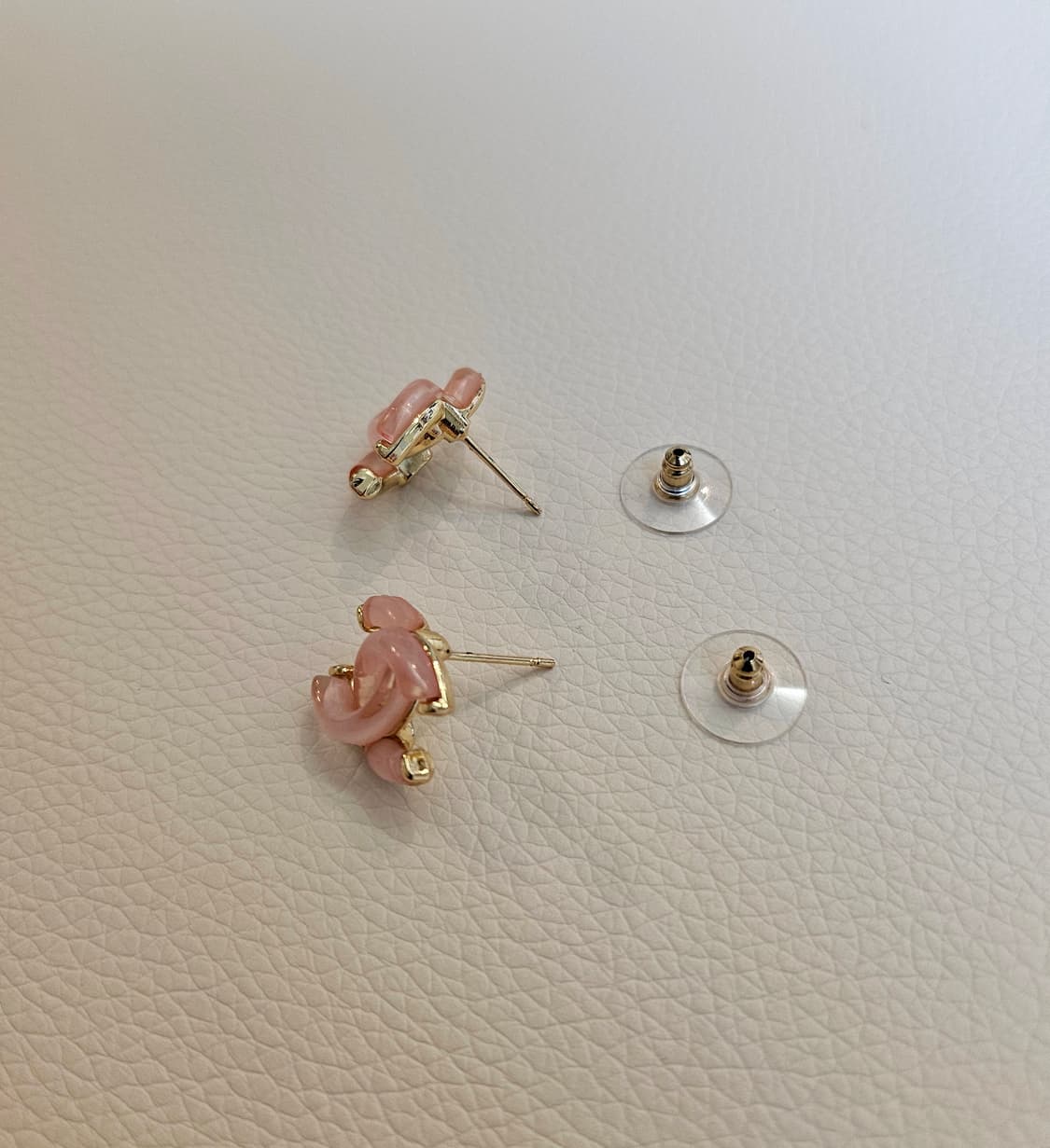 샤넬 호마이카 CC로고 핑크 귀걸이 업사이클링 상품이미지4