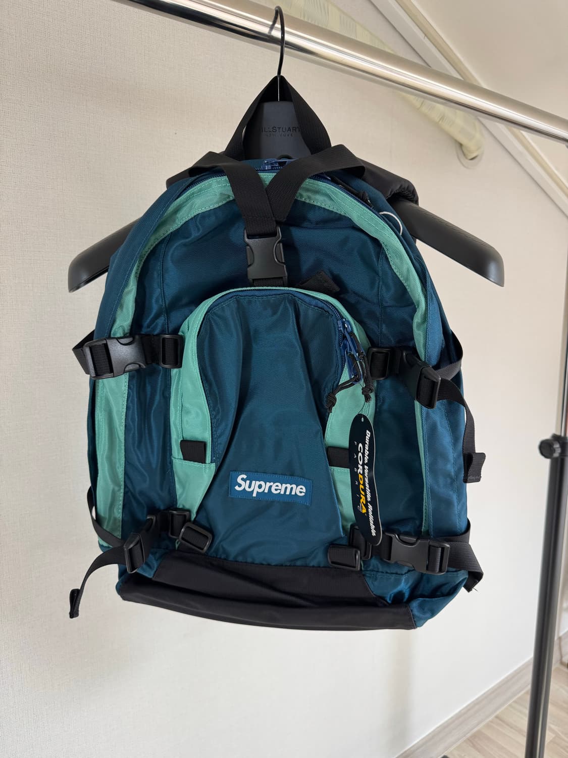 [새제품] 슈프림 백팩 19FW 다크틸 상품이미지1