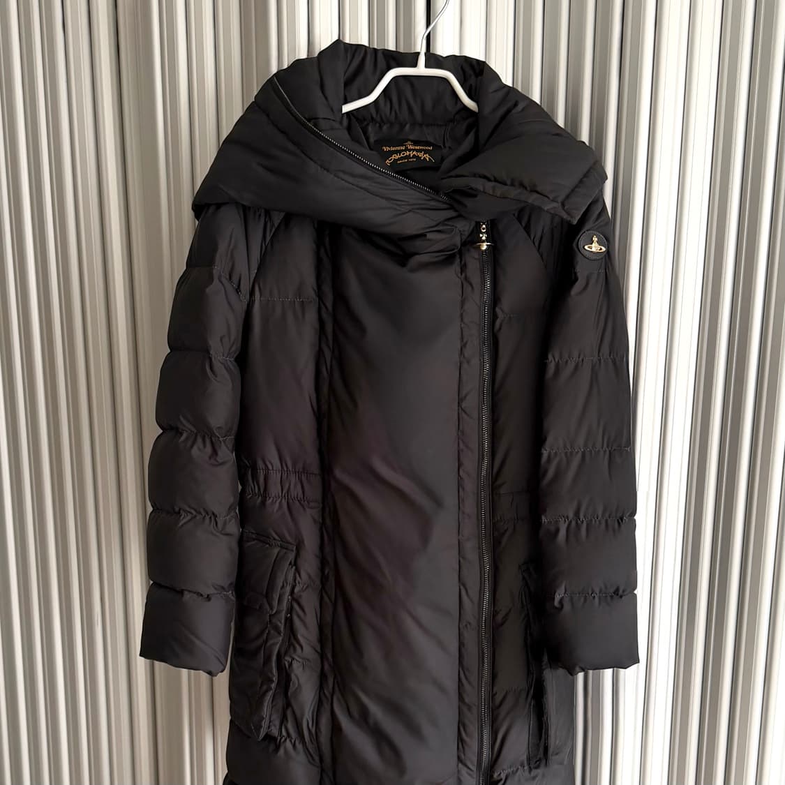 vivienne westwood long puffer 상품이미지3