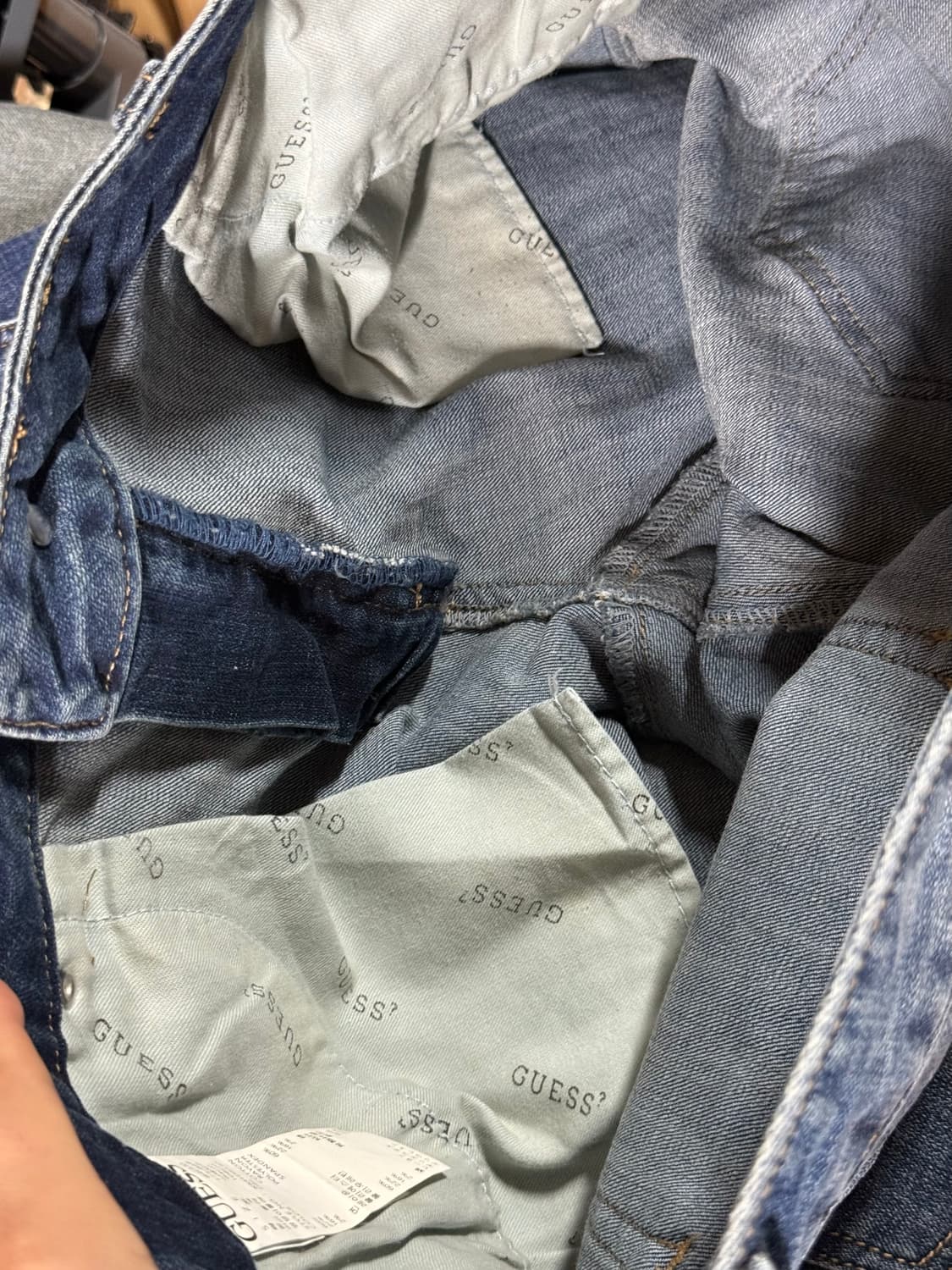 GUESS 클래식 워싱 데님 슬림 스트레이트 진 33 상품이미지7