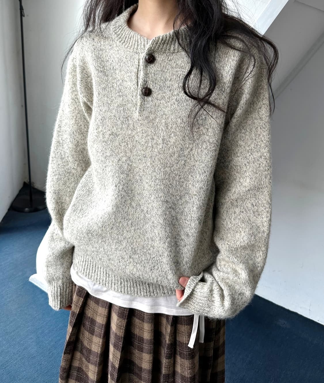 Patterned button neck heavy knit P/O 상품이미지8