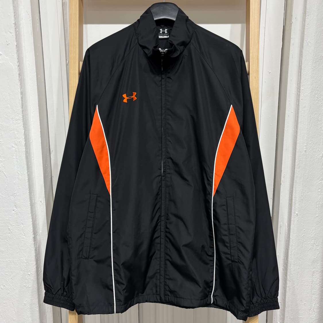 언더아머 바람막이 상품이미지1