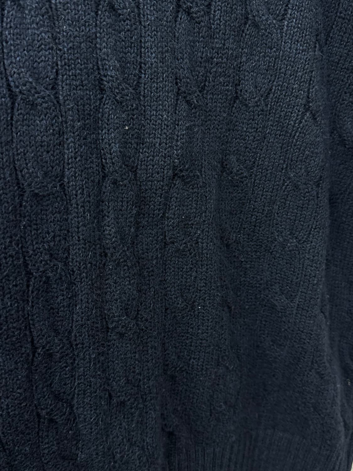 폴로 네이비 꽈베기 니트 상품이미지5