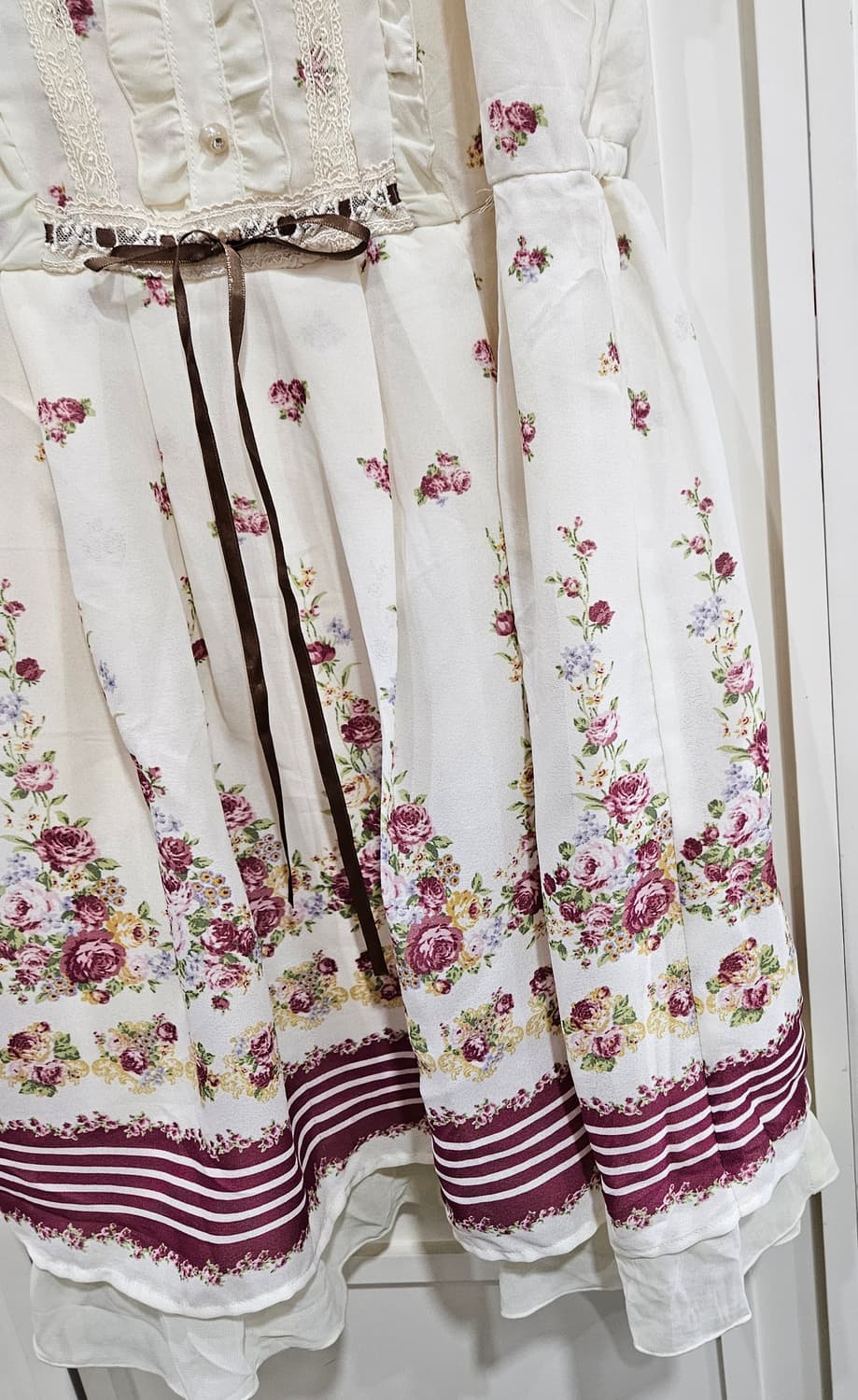 엑시즈팜(Axes femme) 플로럴 로즈 레이스 원피스 상품이미지3