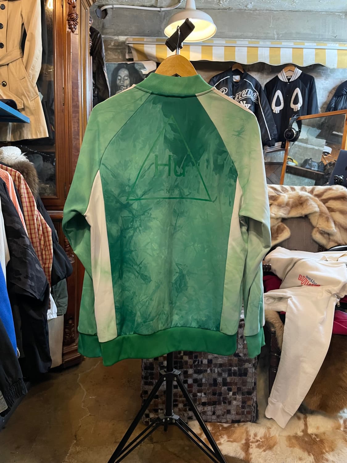 아디다스 X 퍼렐 윌리엄스 타이다이 트랙탑 저지 자켓 그린 상품이미지7