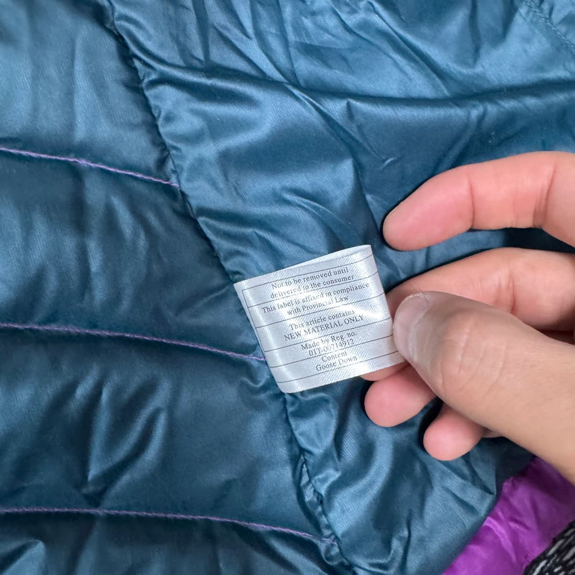 파타고니아 구스다운 패딩조끼 xs사이즈 상품이미지4