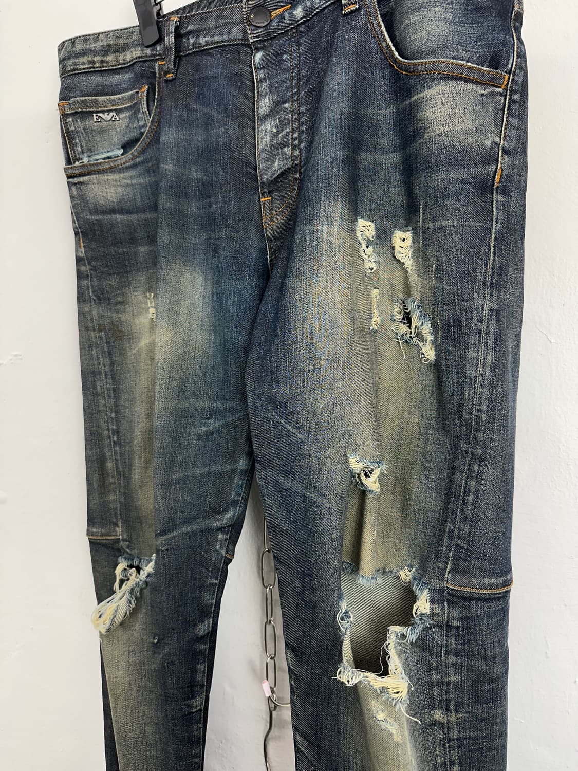 Emporio Armani Distressed Leather Detail 상품이미지4