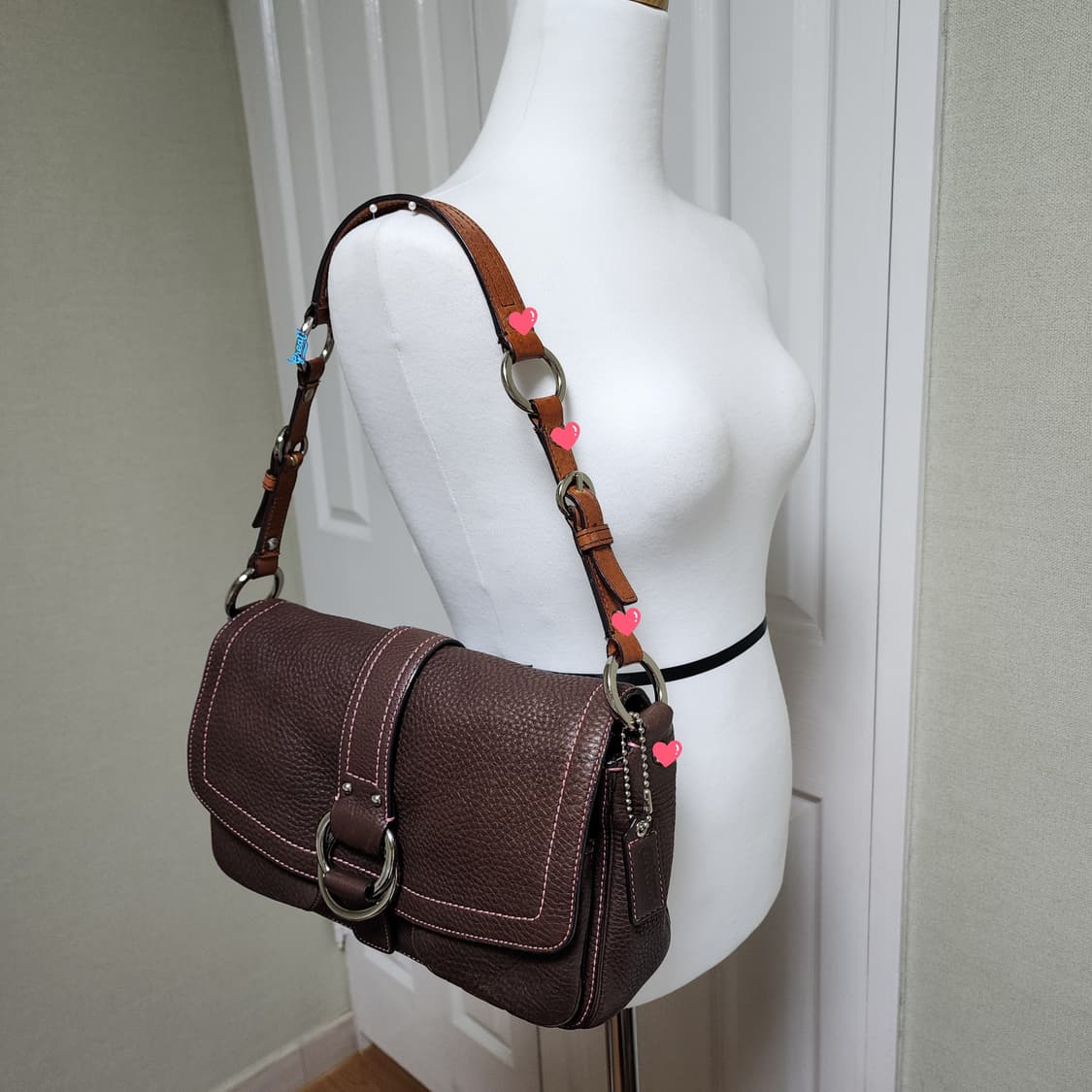 ##희귀템) 코치 레더 숄더백 상품이미지1