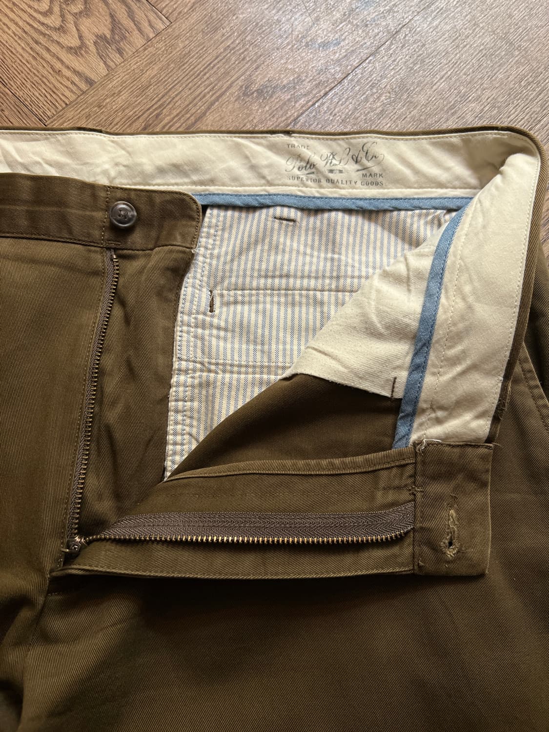 [36]폴로 랄프로렌 클래식 핏 카키 치노 팬츠 상품이미지3