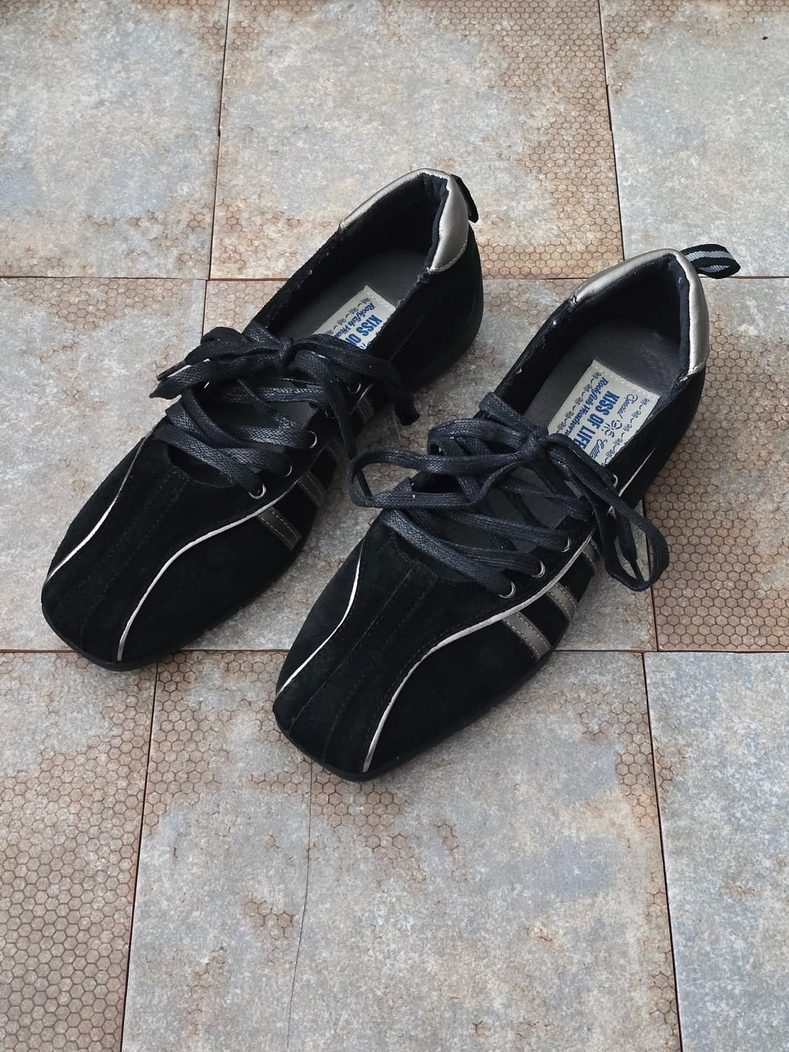 (230)락피쉬 키스오브라이프 블리스 레이스업 상품이미지1