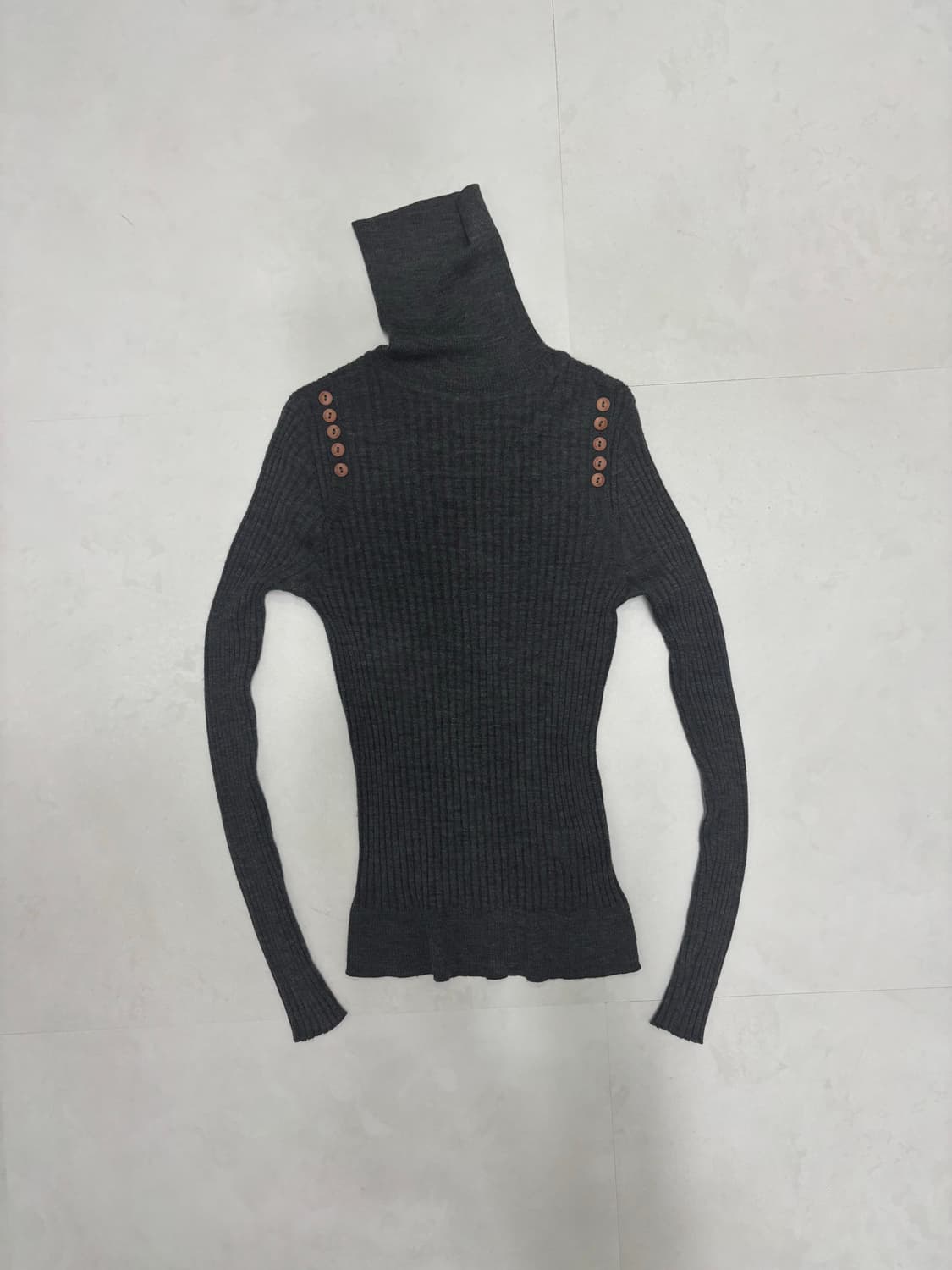 SHOULDER BUTTON TURTLENECK 상품이미지5