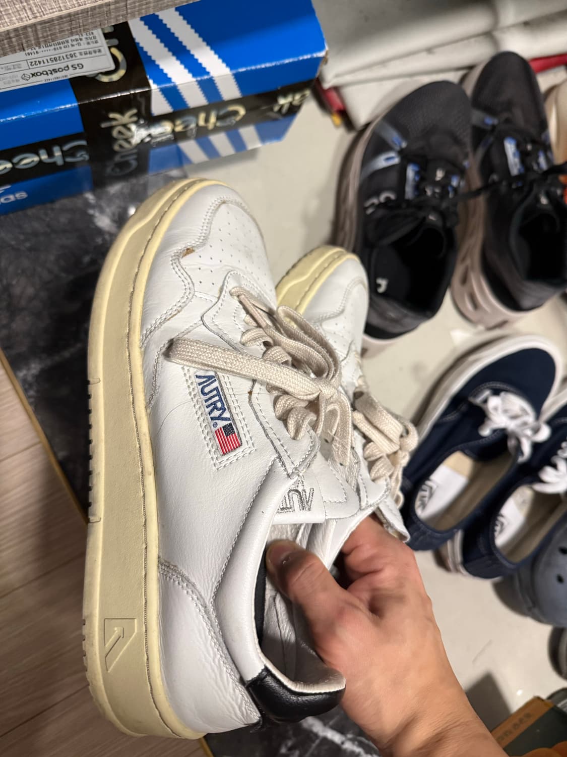 오트리 42사이즈 상품이미지3