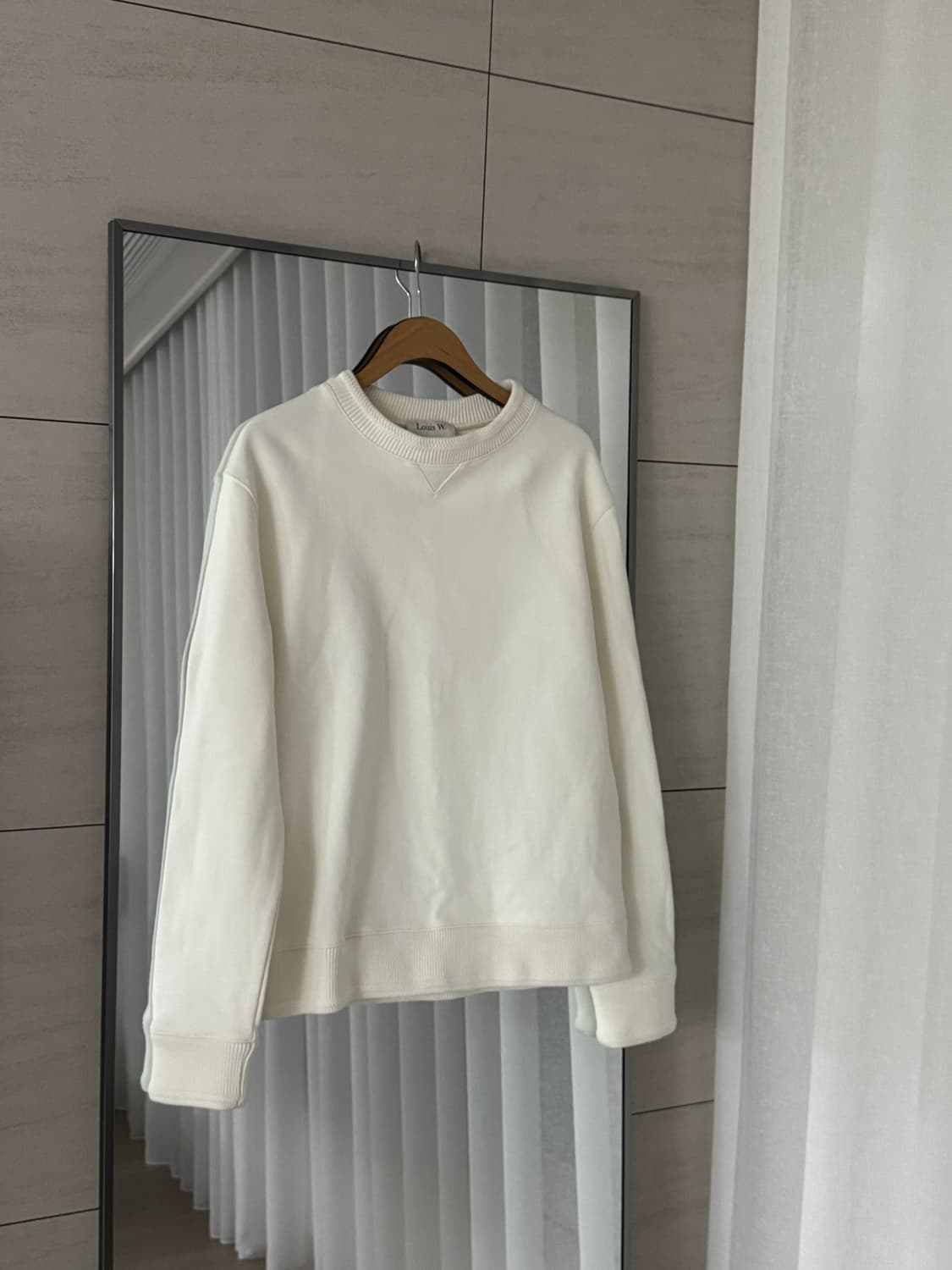 🖤 아페쎄 맨투맨 / A.P.C. x Louis W. 콜라보 스웻셔츠 상품이미지3