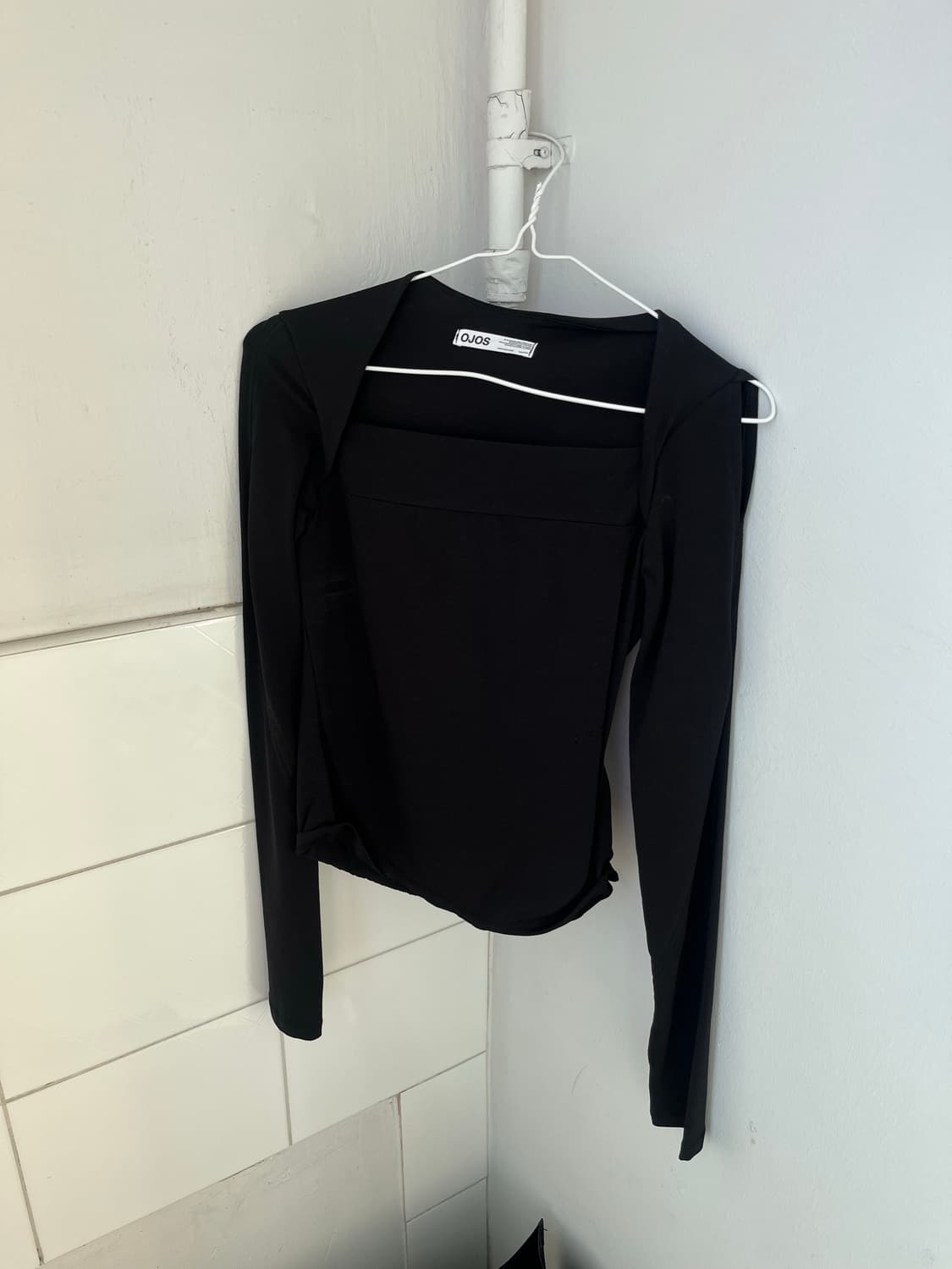 Ojos Shoulder Wrap Long Sleeve 상품이미지3