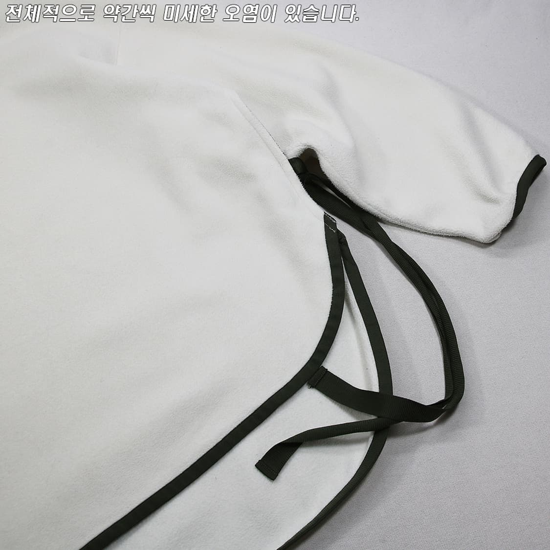 유니클로 x 화이트 마운티니어링 플리스 탑 (여성용 L) 상품이미지6