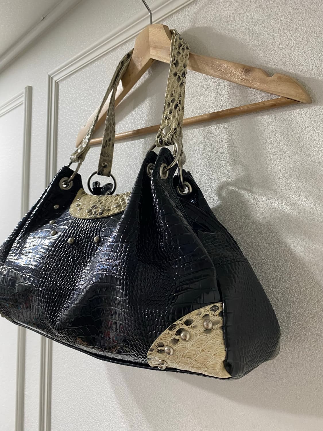 Crocodile Leather Stud Bag 상품이미지5