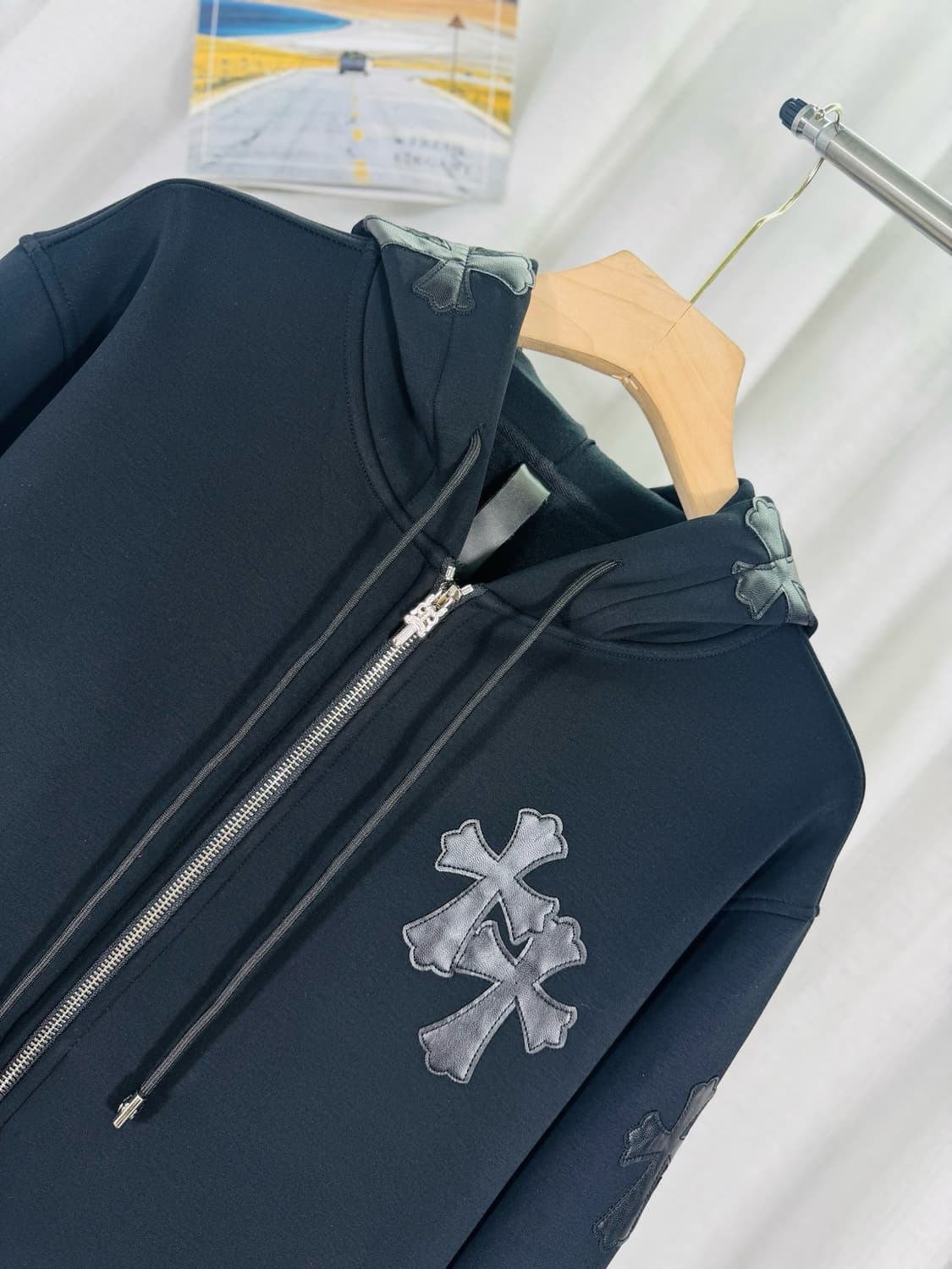 크롬하츠 레더 패치 후드집업 상품이미지3