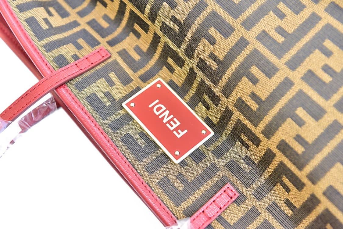 펜디 주카 쇼퍼백(정품) 상품이미지6