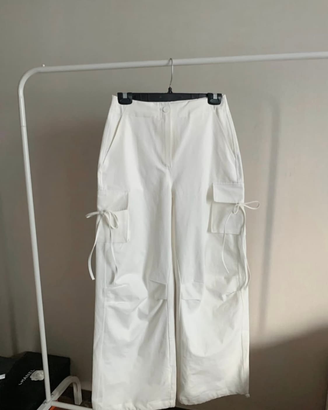 원가9만 베르니마켓 리본카고팬츠 아이보리 정현마켓 상품이미지5