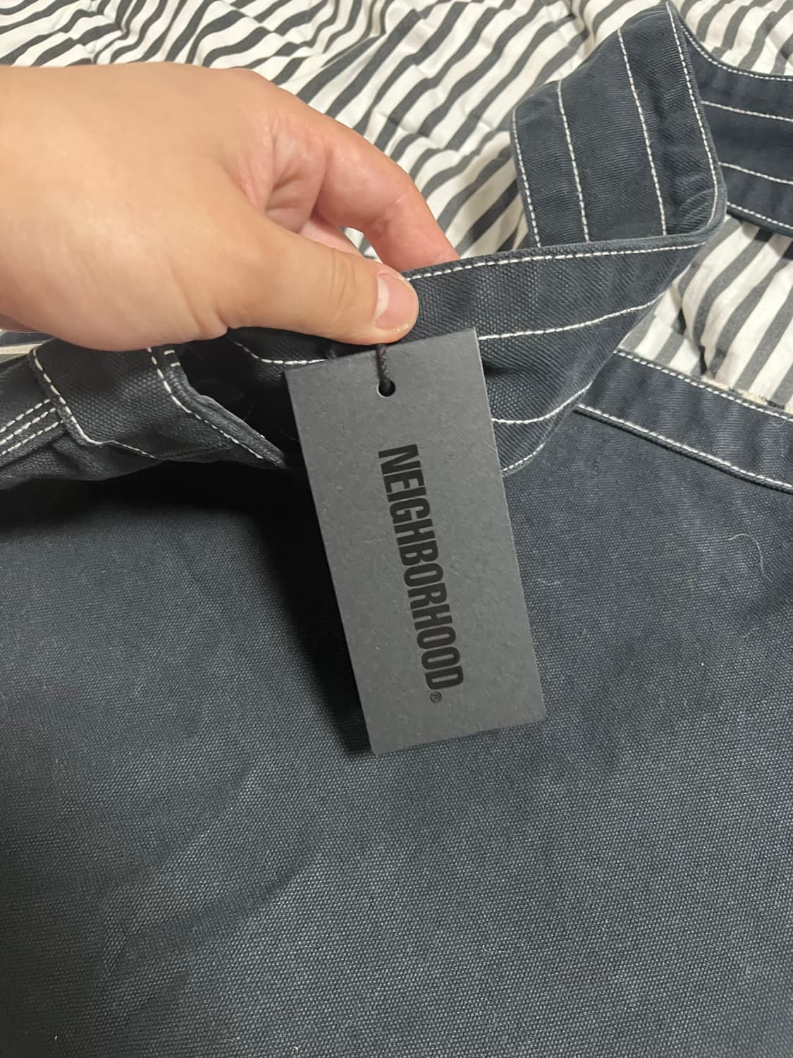 (새제품) NEIGHBORHOOD 네이버후드 뉴스페이퍼 백 블랙  상품이미지6