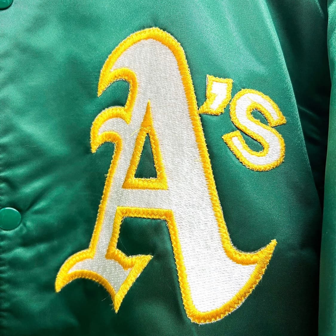 스타터 90s 오클랜드 어슬레틱스 사틴 베이스볼 점퍼 상품이미지5