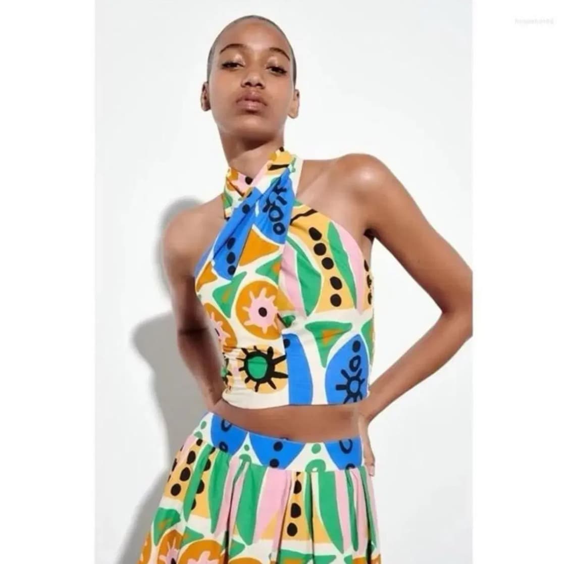 자라 코튼 홀터넥 슬리브리스 프린팅 탑 M 새상품 상품이미지1