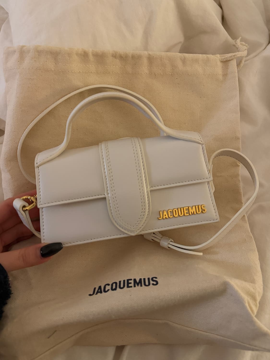 자크뮈스 르 밤비노 미니백 화이트 판매 상품이미지1