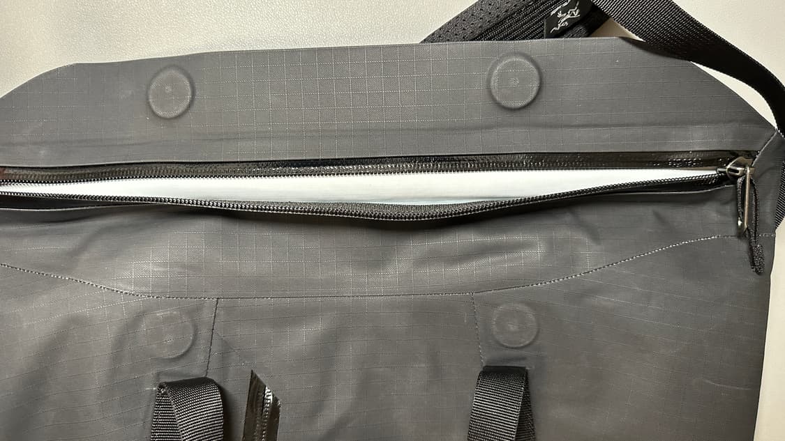 아크테릭스 그랜빌 숄더백 상품이미지4