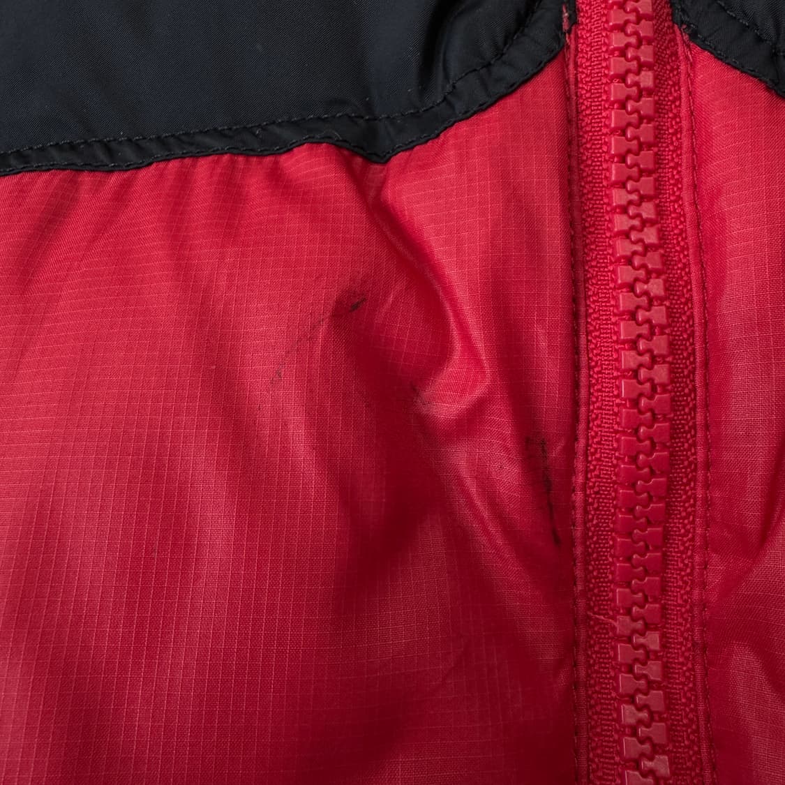 노스페이스 700 눕시 구스다운 조끼패딩 레드 상품이미지6