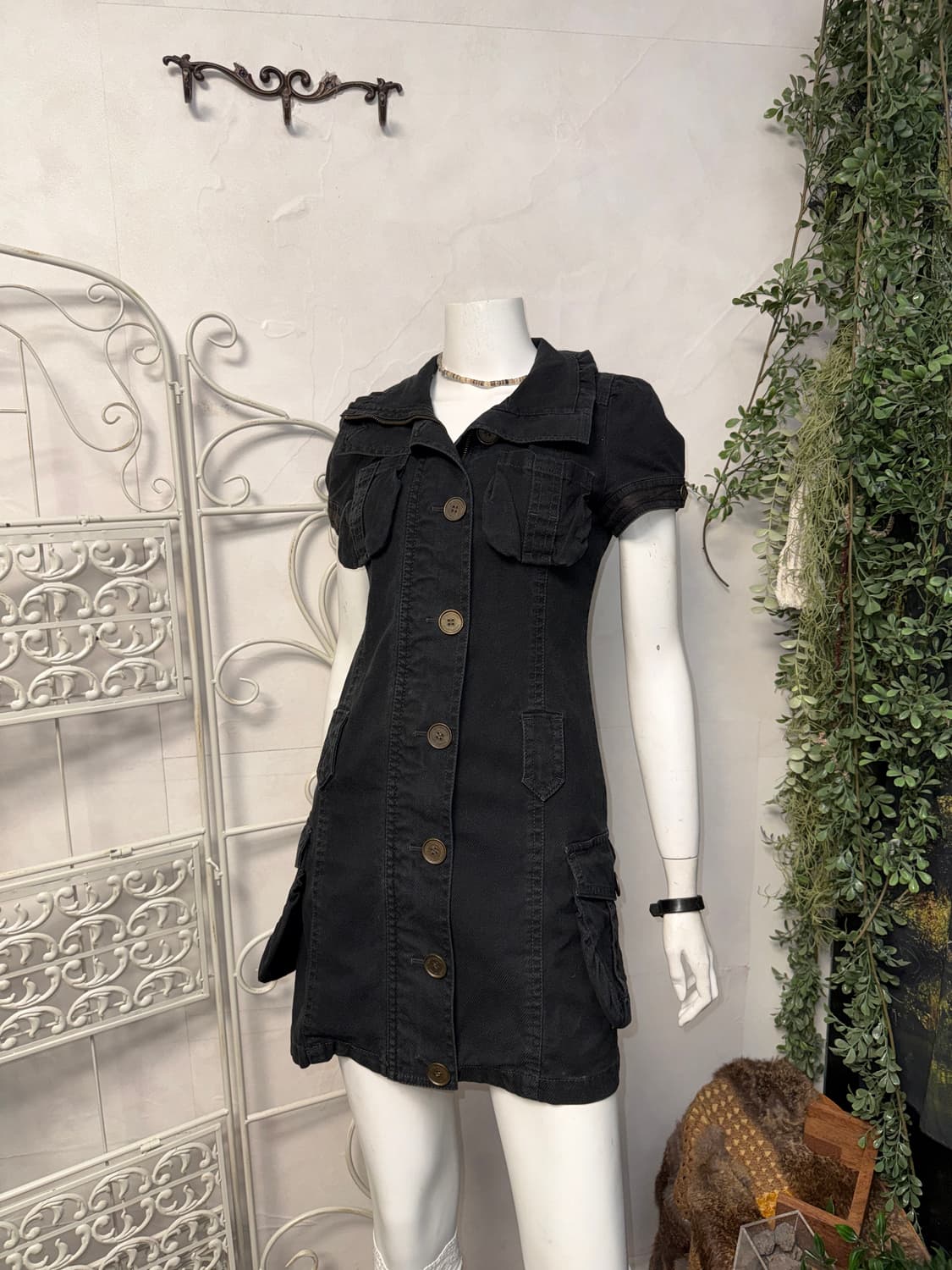 Burberry black button zipper cargo ops 상품이미지8