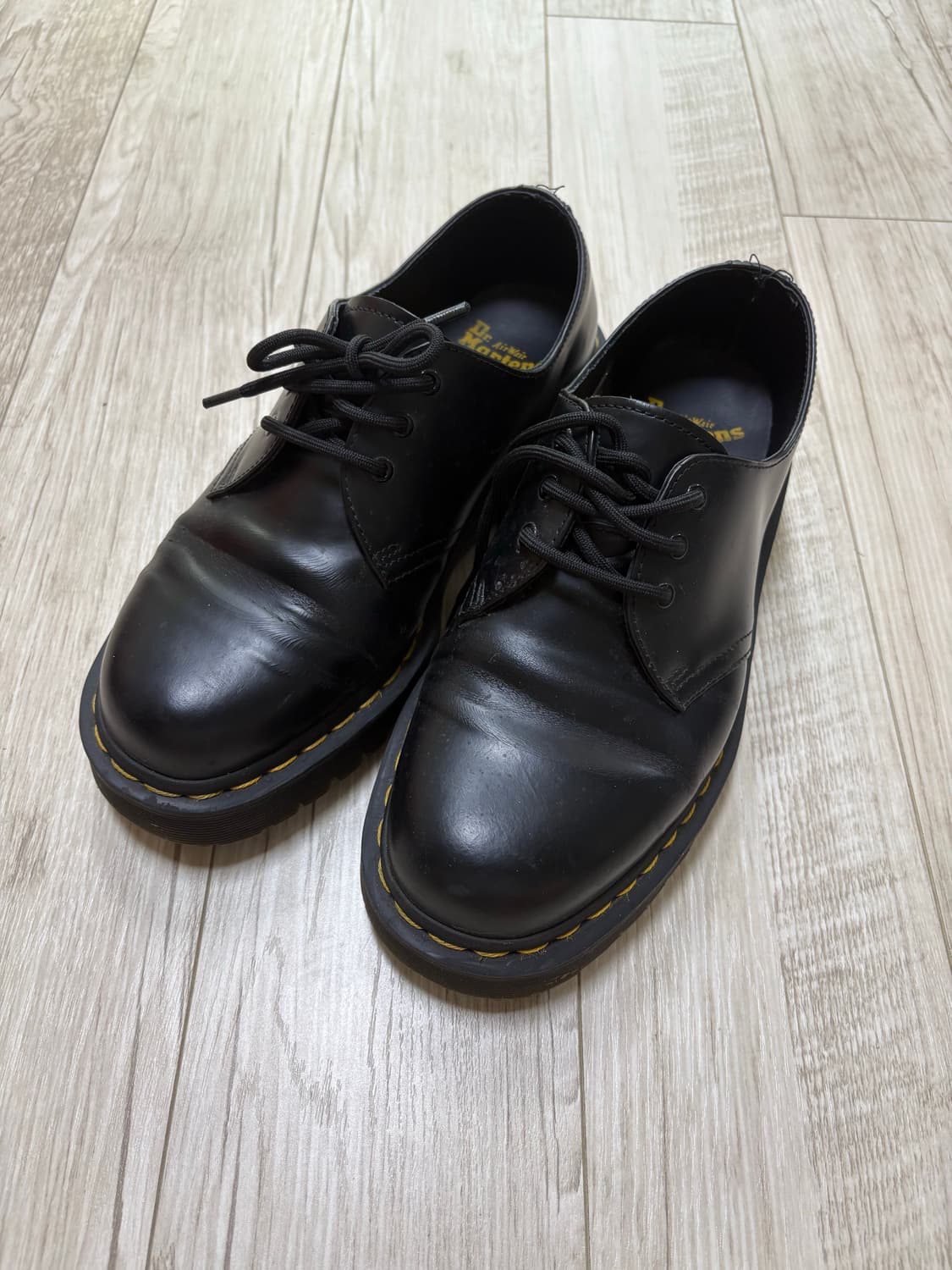 닥터마틴 1461 3홀 벡스 260 상품이미지1