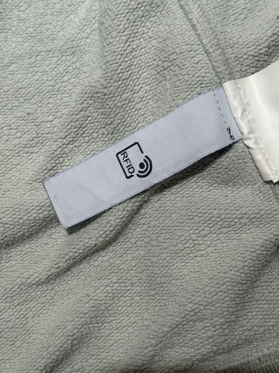 스톤아일랜드 22fw 후드집업 xl 펄그레이 정품 / 771564220  상품이미지3