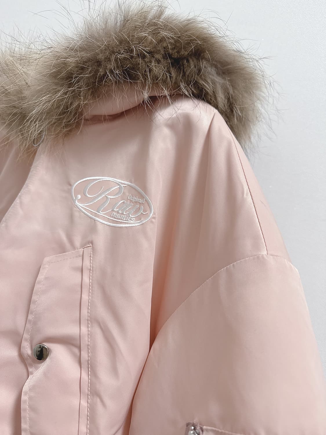 로맨틱스 Rawmantics 항공점퍼 라쿤퍼 후드 핑크  상품이미지5