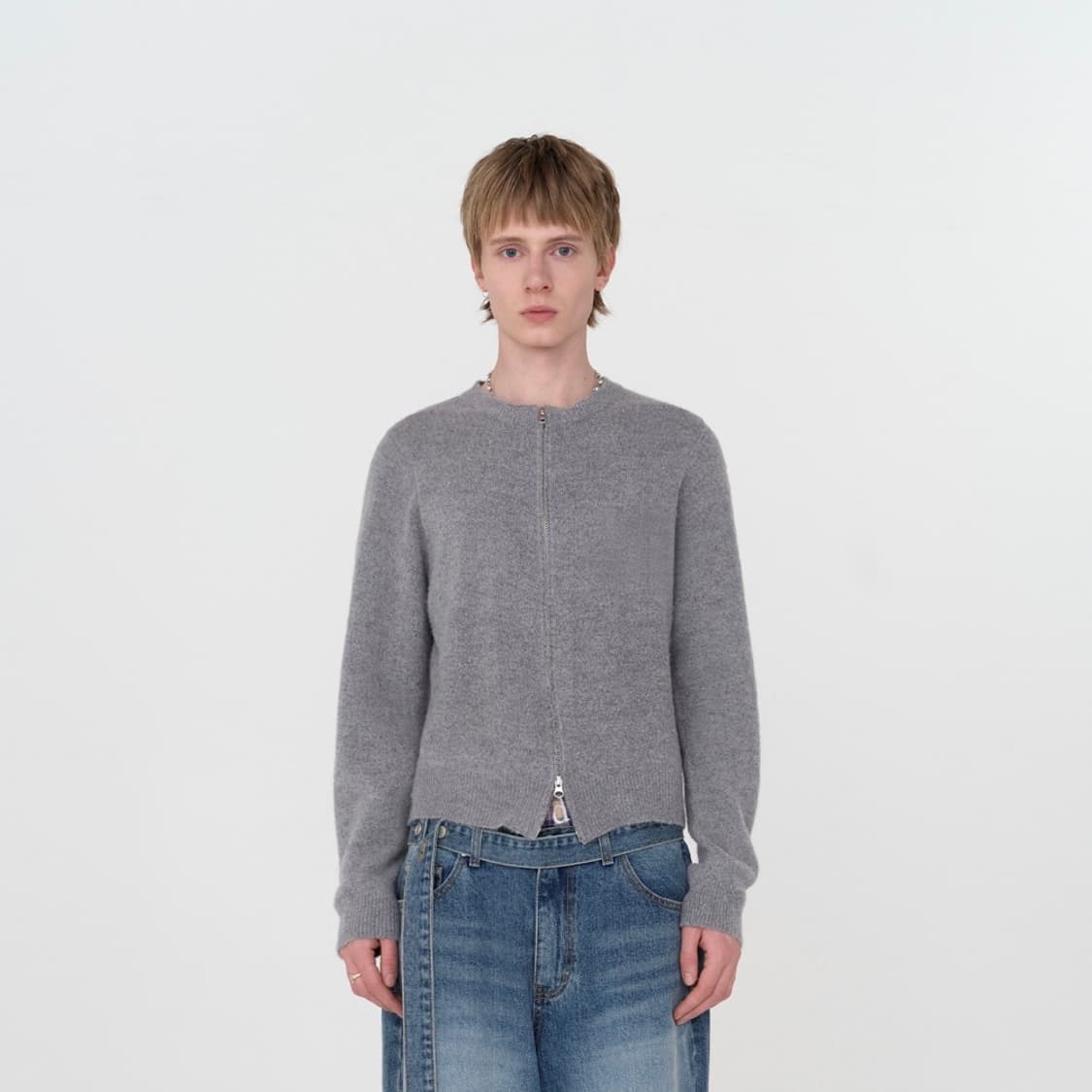 비바스튜디오 베스퍼 로고 니트 집업 그레이 M사이즈 상품이미지5