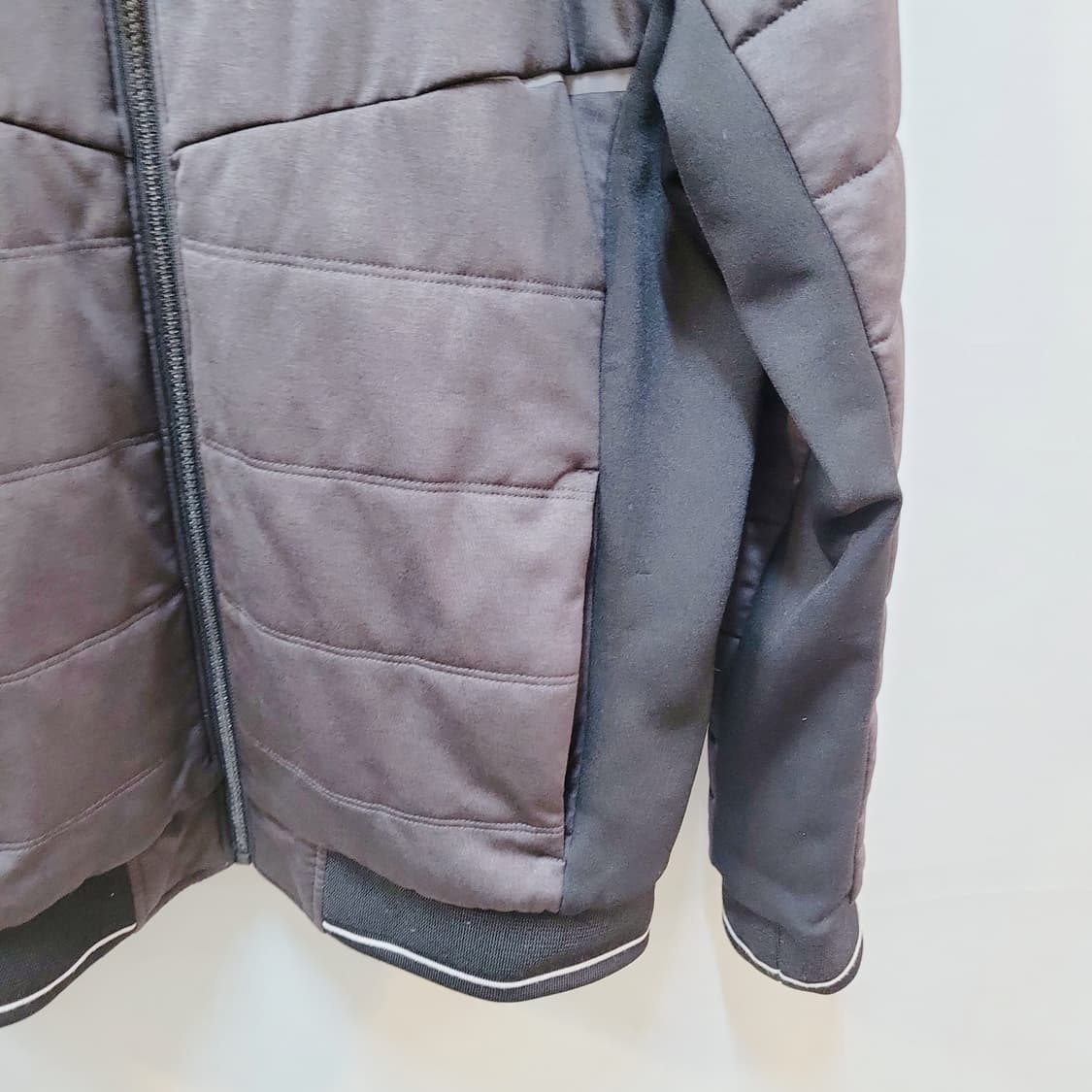 95~100) 디스커버리 경량패딩  상품이미지2