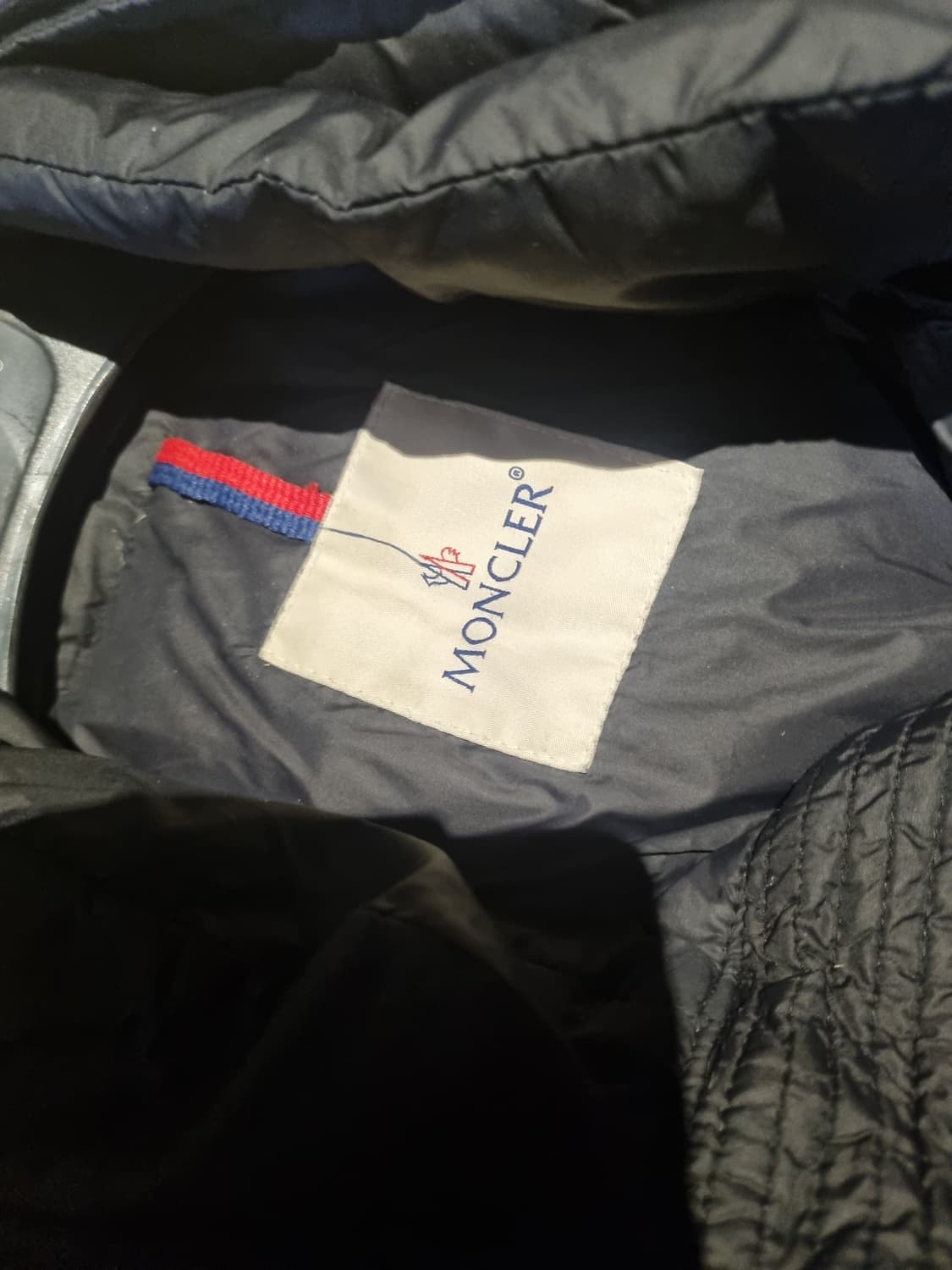 특가) 몽클레어  블랙패딩 점퍼.  M/L 상품이미지3