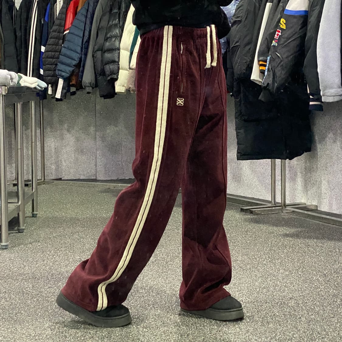 세터 스몰로고 벨루어 버건디 트랙 팬츠 B3830 상품이미지2