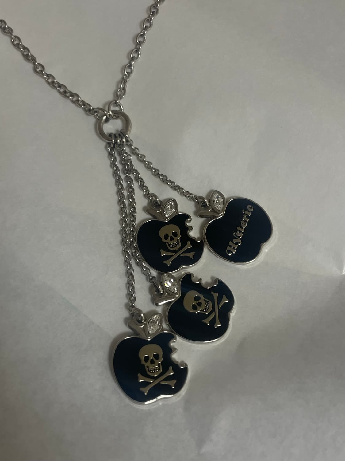 히스테릭글래머 - 애플 해골 목걸이 black 상품이미지1