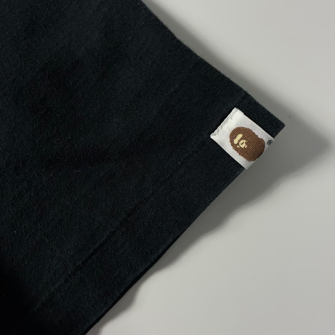 Bape  베이프 카모 샤크 블랙 반팔 티셔츠  상품이미지4