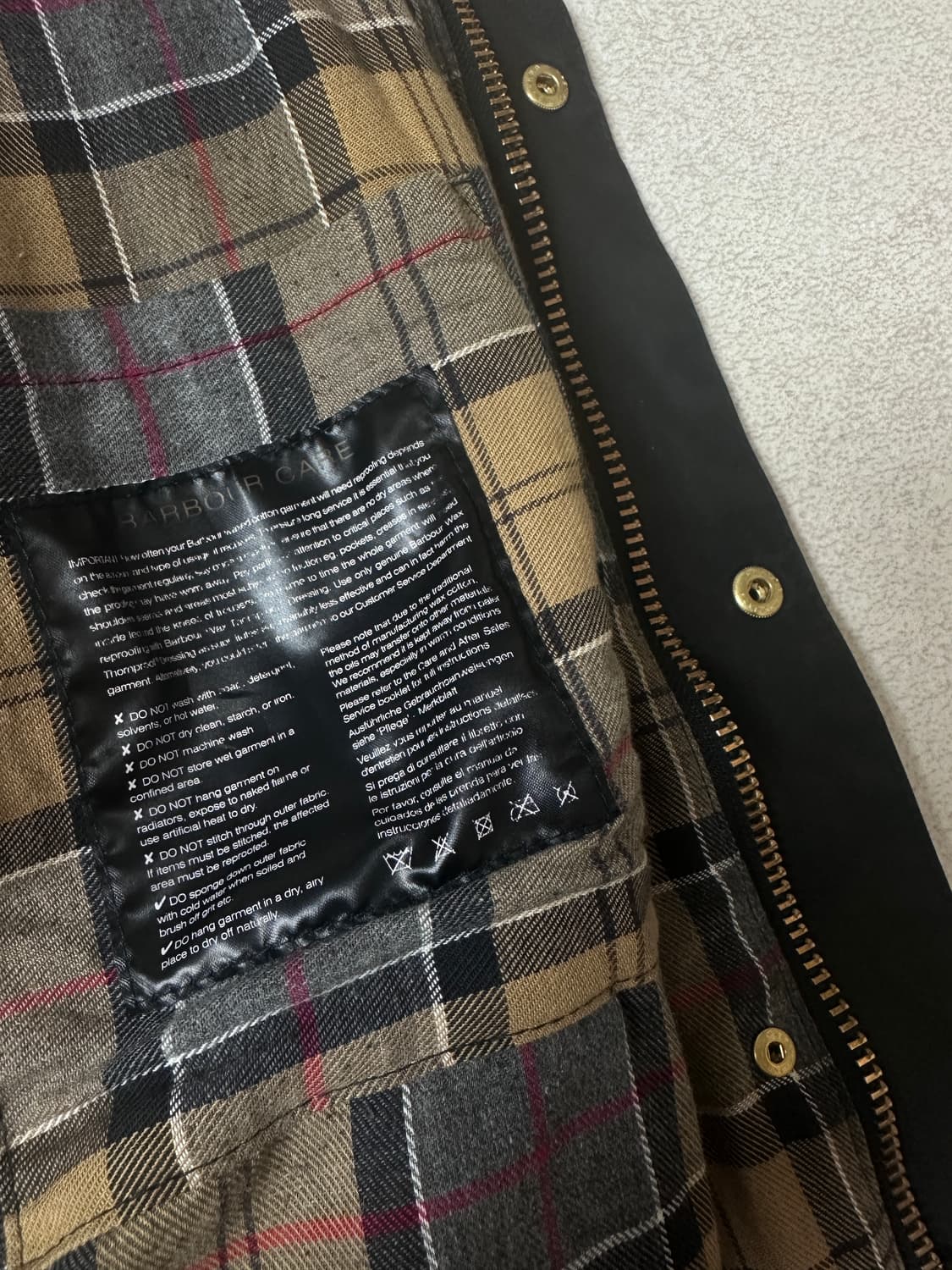 바버 인터네셔널 A7 블랙 상품이미지8