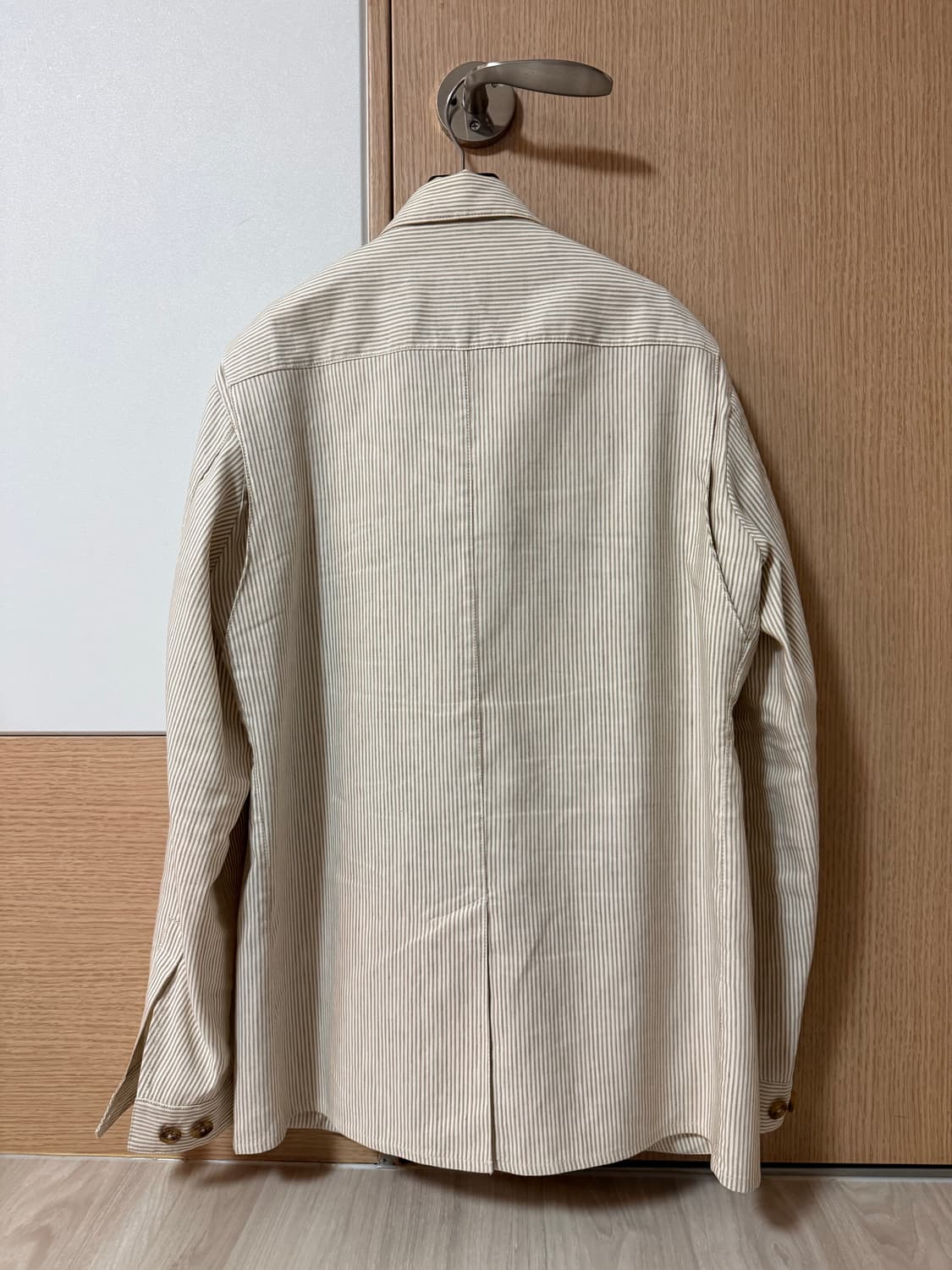 로로피아나(Loro Piana) 린넨 코튼 혼방 스트라이프 사파리 재킷 상품이미지4