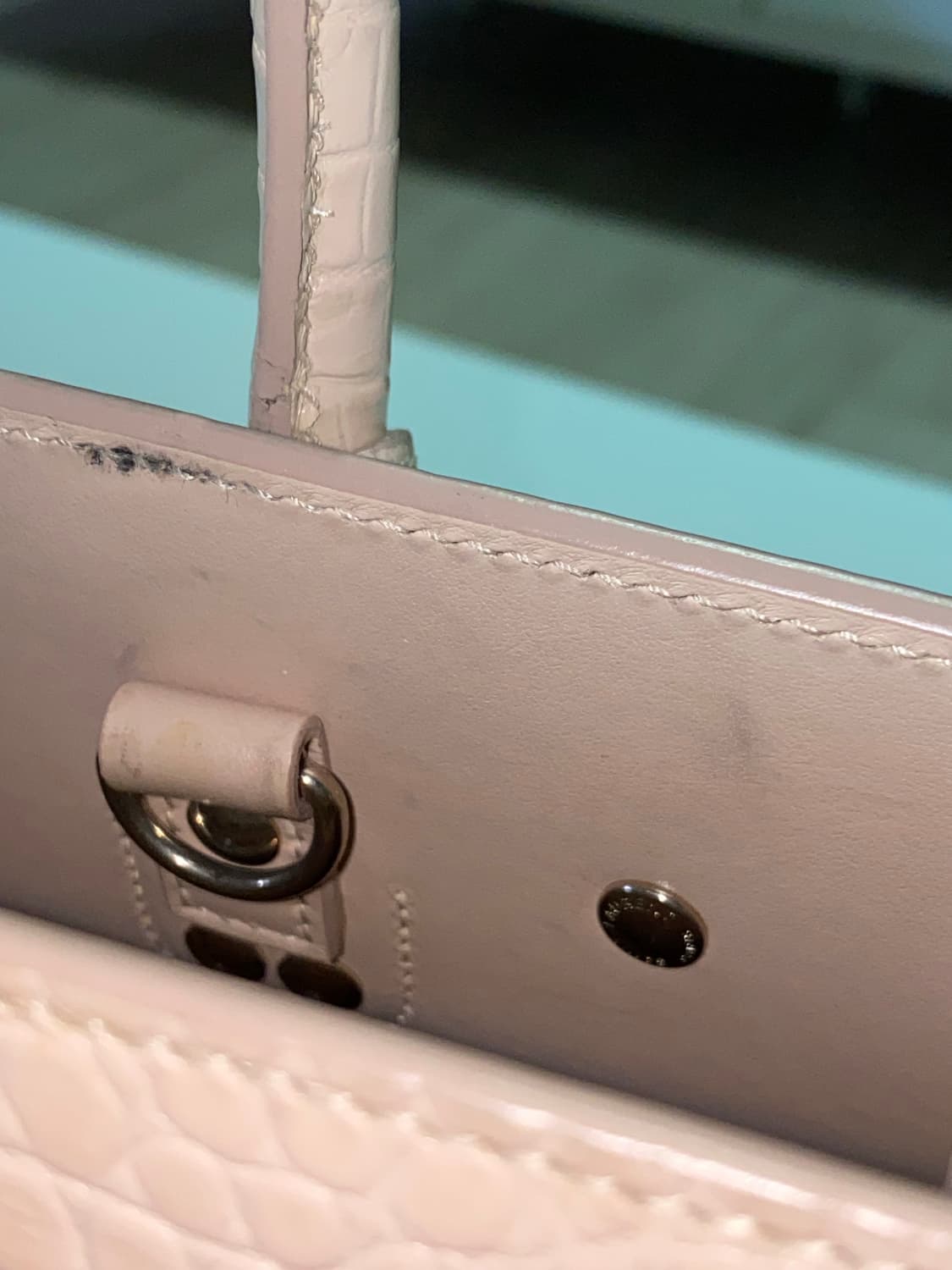 생로랑 삭드쥬르 베이비 핑크크로커다일 상품이미지5