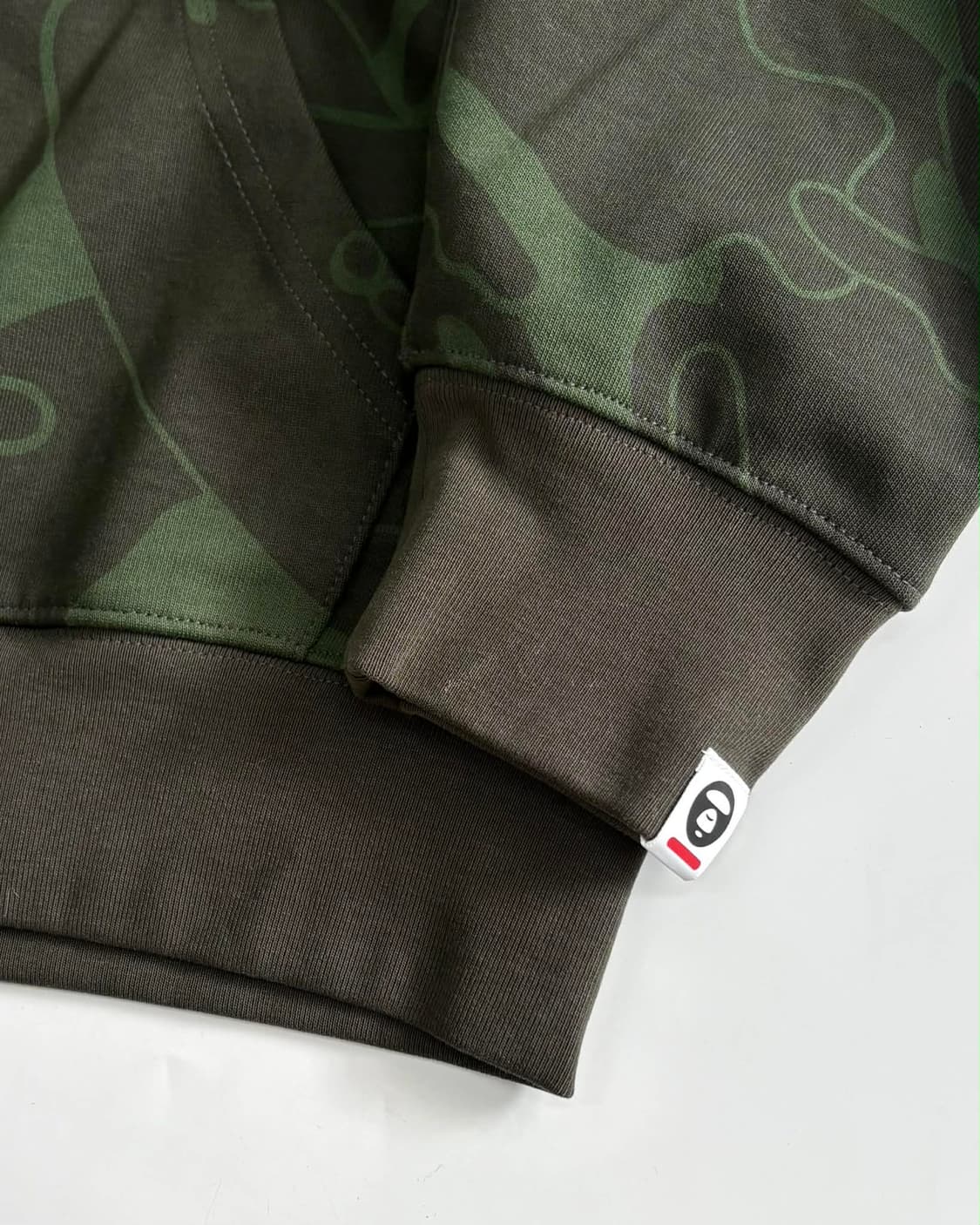 [M] 에이프 바이 베이프 카모플라주 문페이스 후드집업 상품이미지6