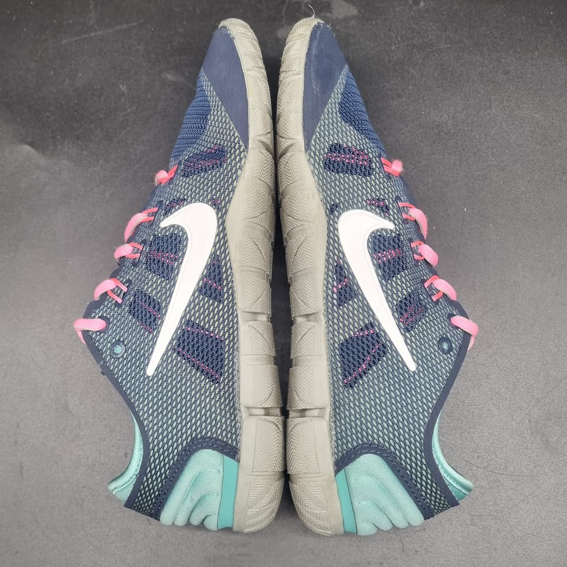 나이키 우먼스 프리바이오닉 여성운동화235  상품이미지5