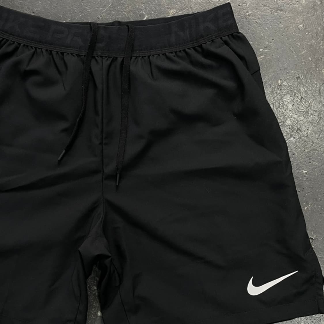 105 나이키 드라이핏 반바지  상품이미지2