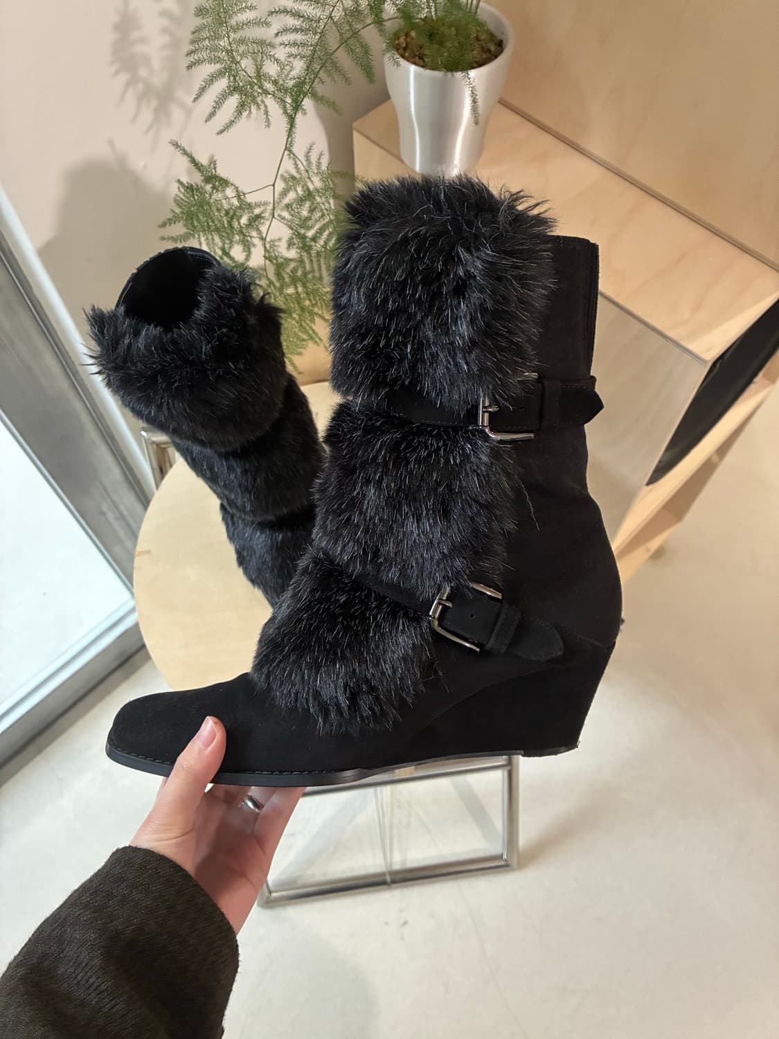 히로코 코시노 퍼 부츠 (퍼 탈부착 가능) 상품이미지5