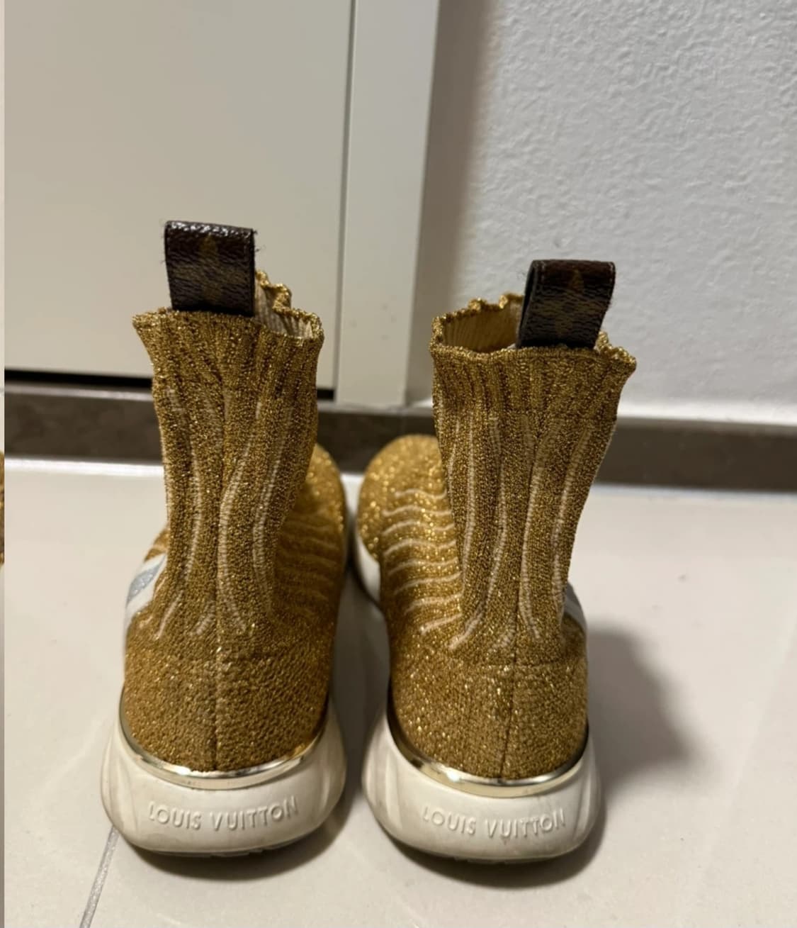 루이비통 니트삭스 스니커즈 230 상품이미지2