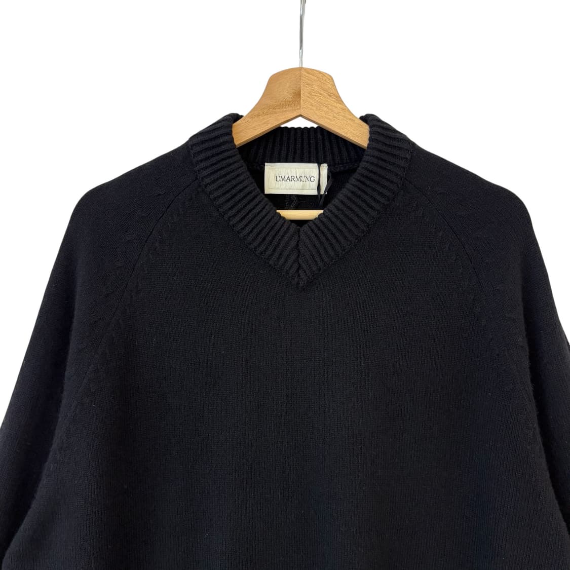 우마뭉 Pure saxon vneck pullover  상품이미지2